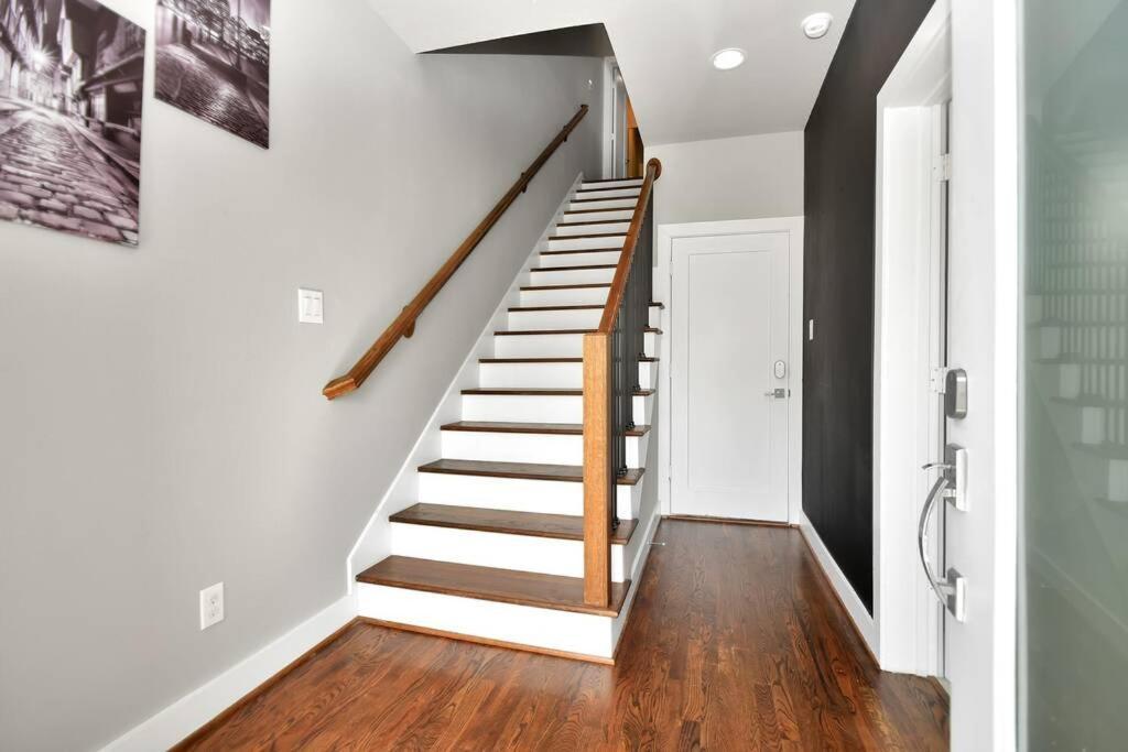 Amazing Rooftop! Downtown Skyline Views!!! Sleeps 15 ヒューストン エクステリア 写真